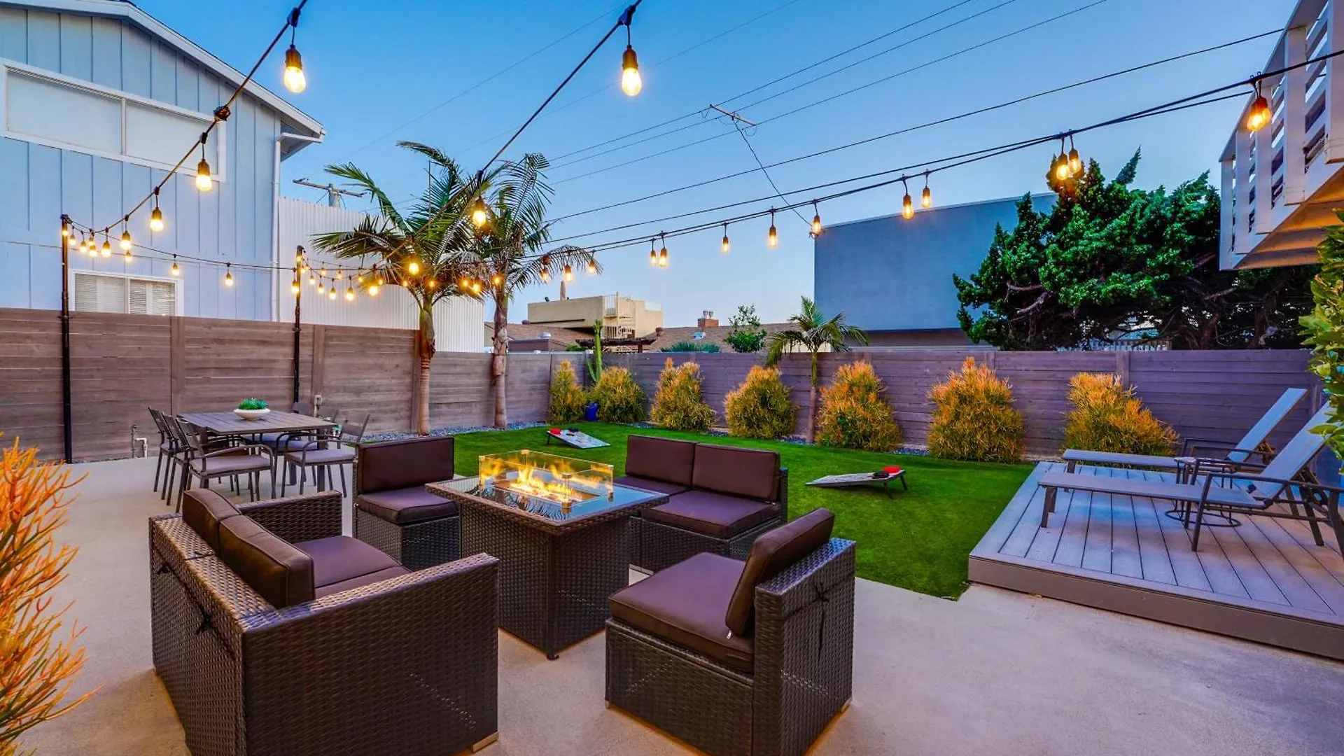 Bird Rock Dreams - Ocean Views, Massive Yard, Outdoor Dining, Fast Wifi & Ac! * San Diego
