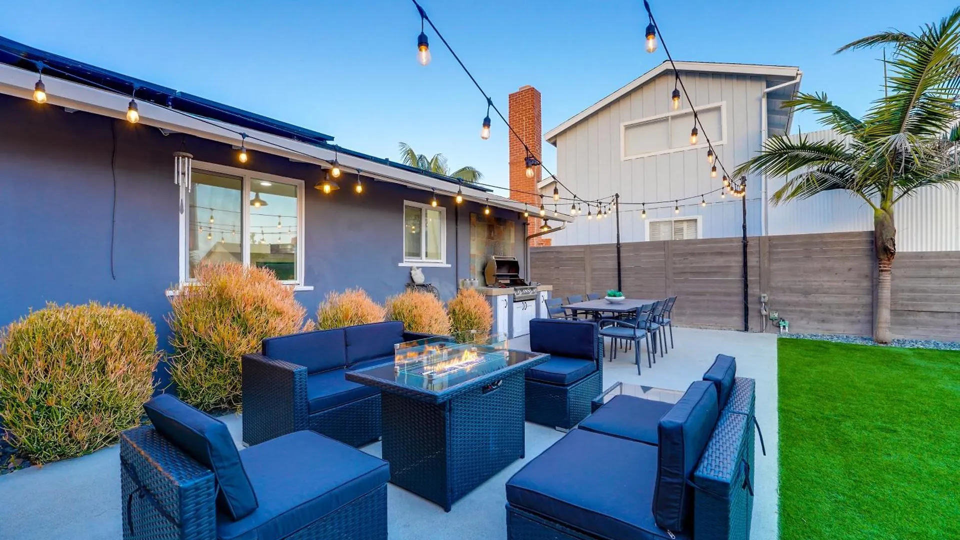 Holiday home Bird Rock Dreams - Ocean Views, Massive Yard, Outdoor Dining, Fast Wifi & Ac! *