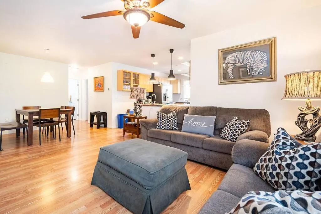Serenity House Near Gaslamp, Zoo & Petco San Diego