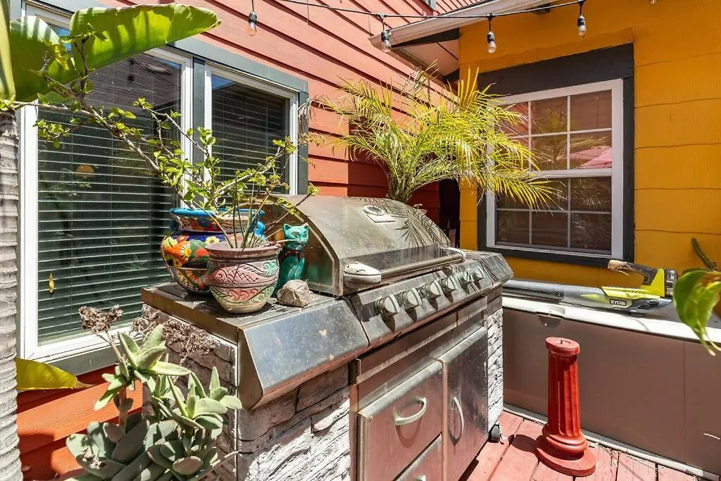 Serenity House Near Gaslamp, Zoo & Petco * San Diego