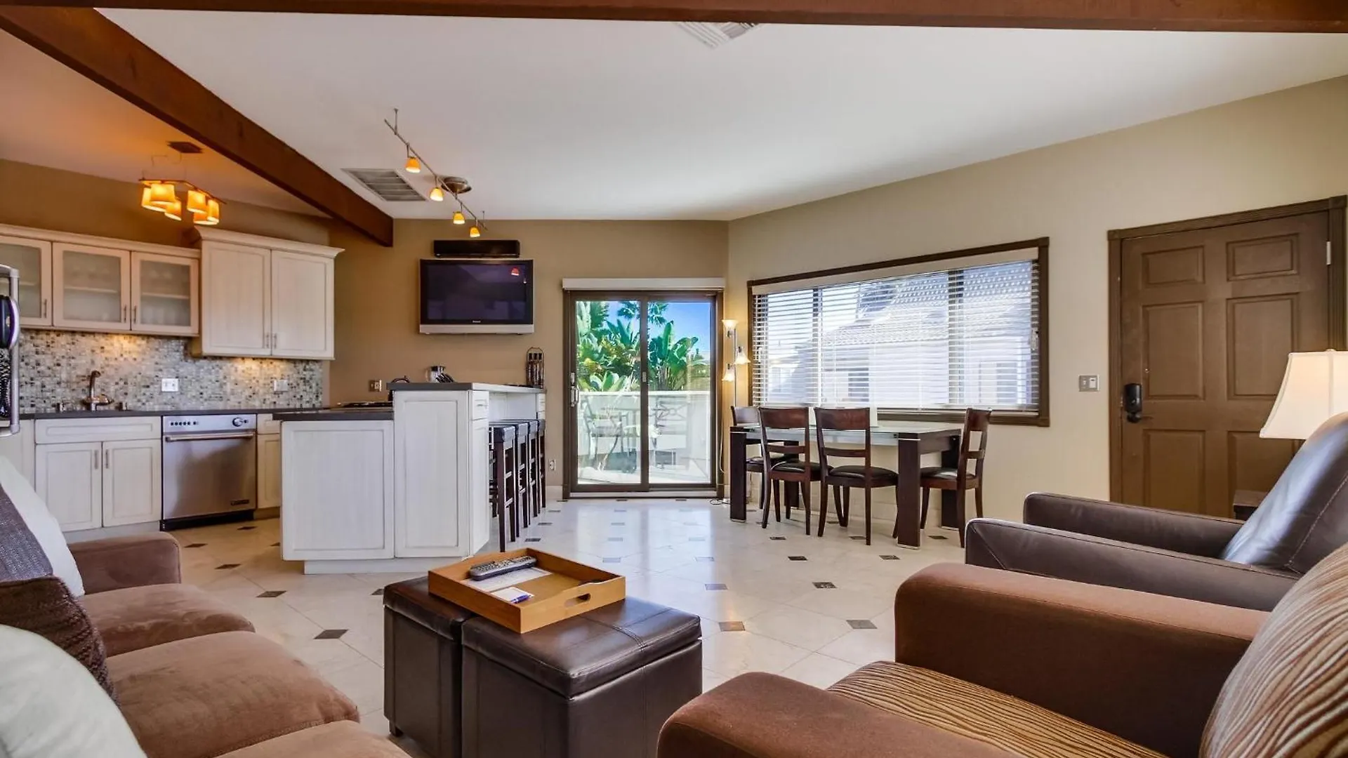 Apartment B5168 On The Bay - 1 Bedroom