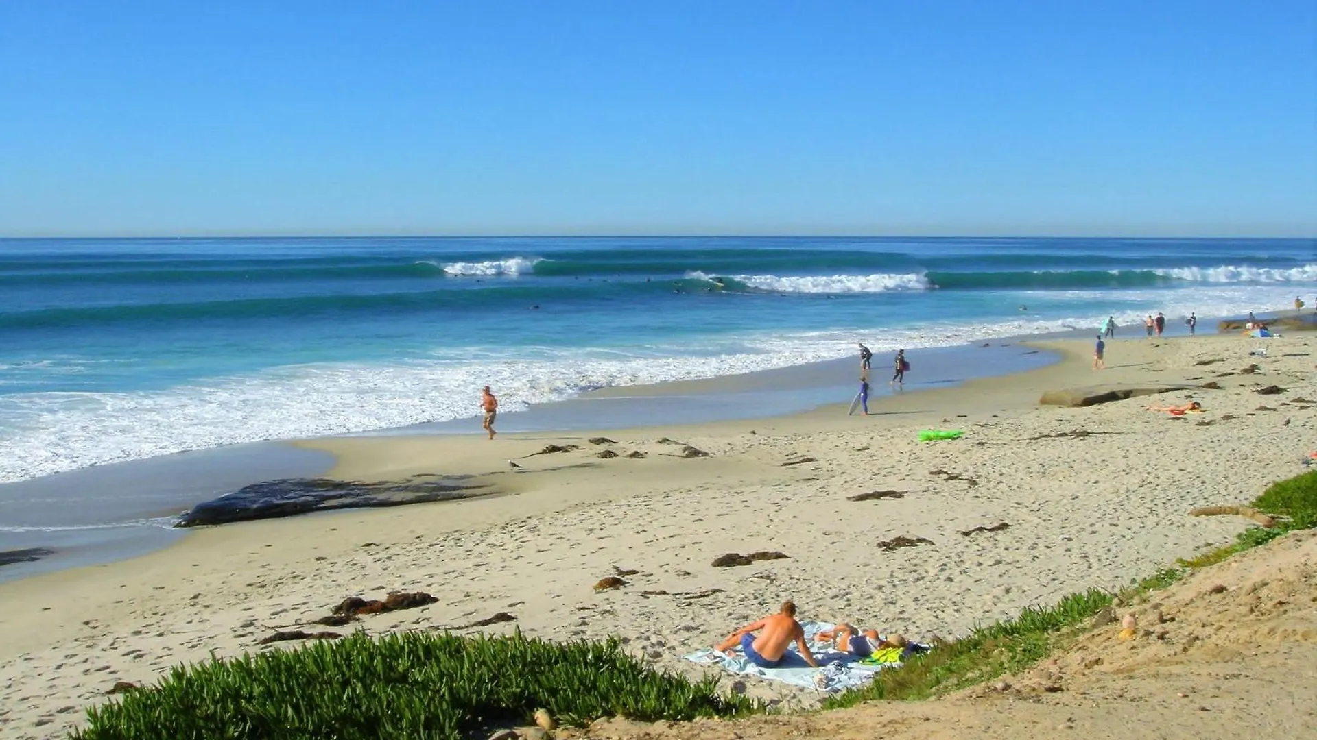 B5120 La Jolla Oceanfront Holiday home