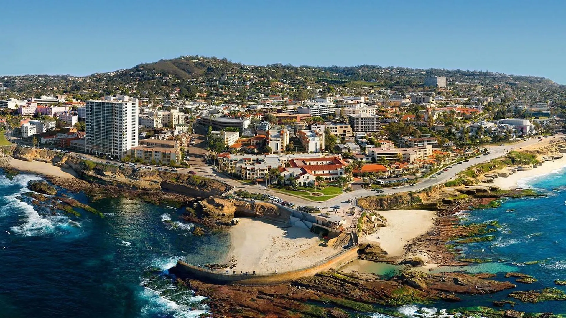 B5120 La Jolla Oceanfront Holiday home