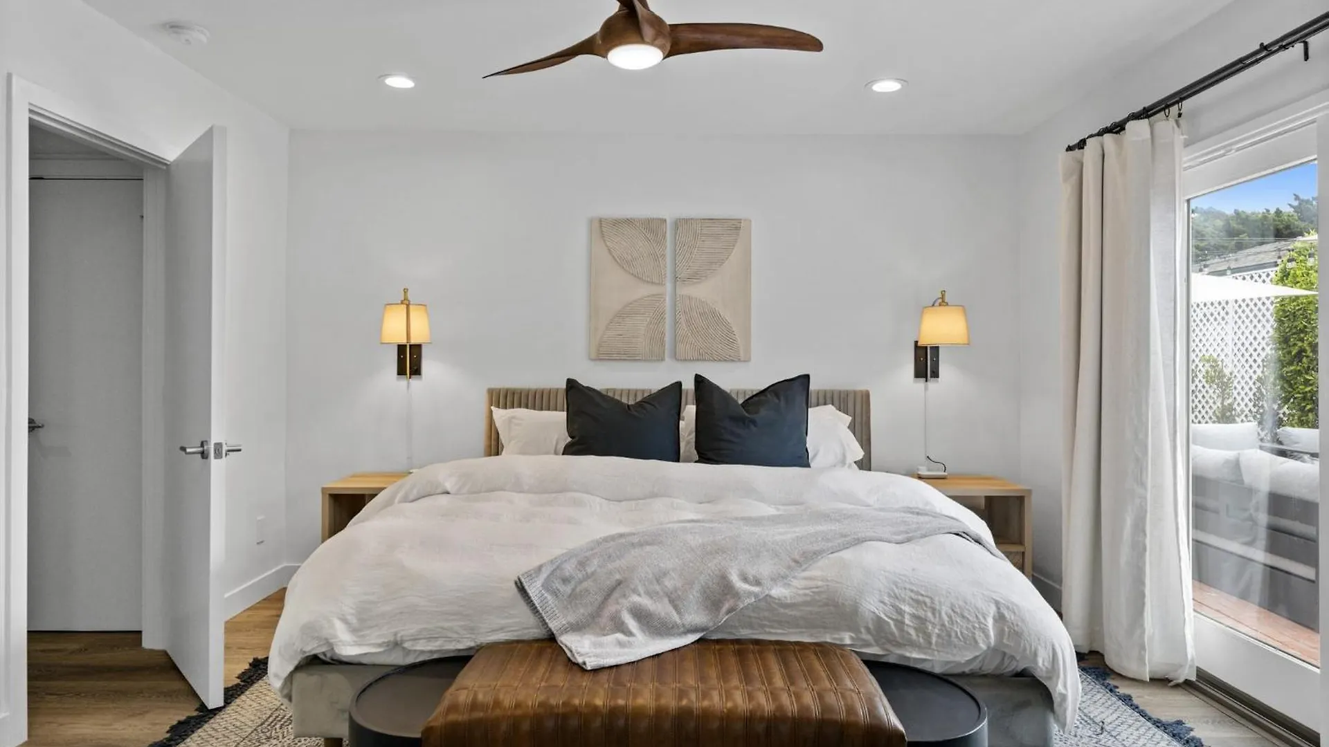 B5399 Tradewinds La Jolla