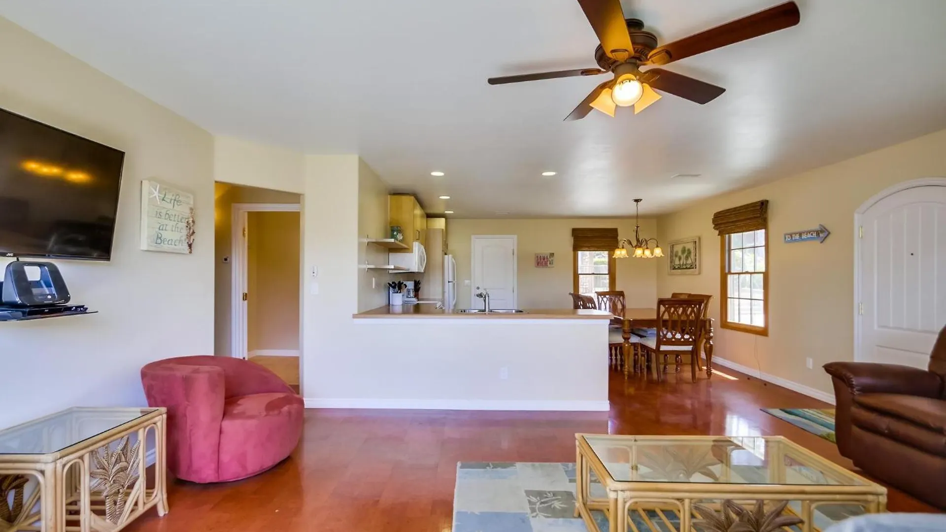 Apartment B5205 Pacific Sunset