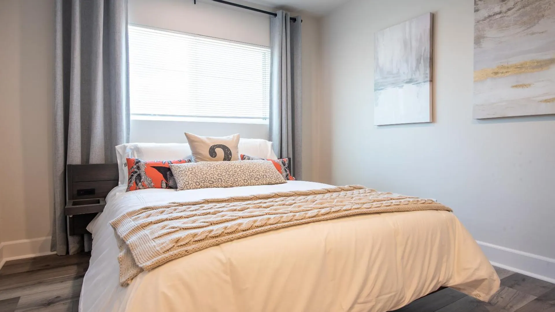 Pet Friendly Lrg 1bd Dog Waves And Sunshine San Diego