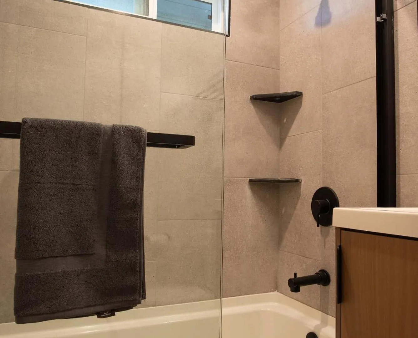 Pet Friendly Lrg 1bd Dog Waves And Sunshine Apartment San Diego