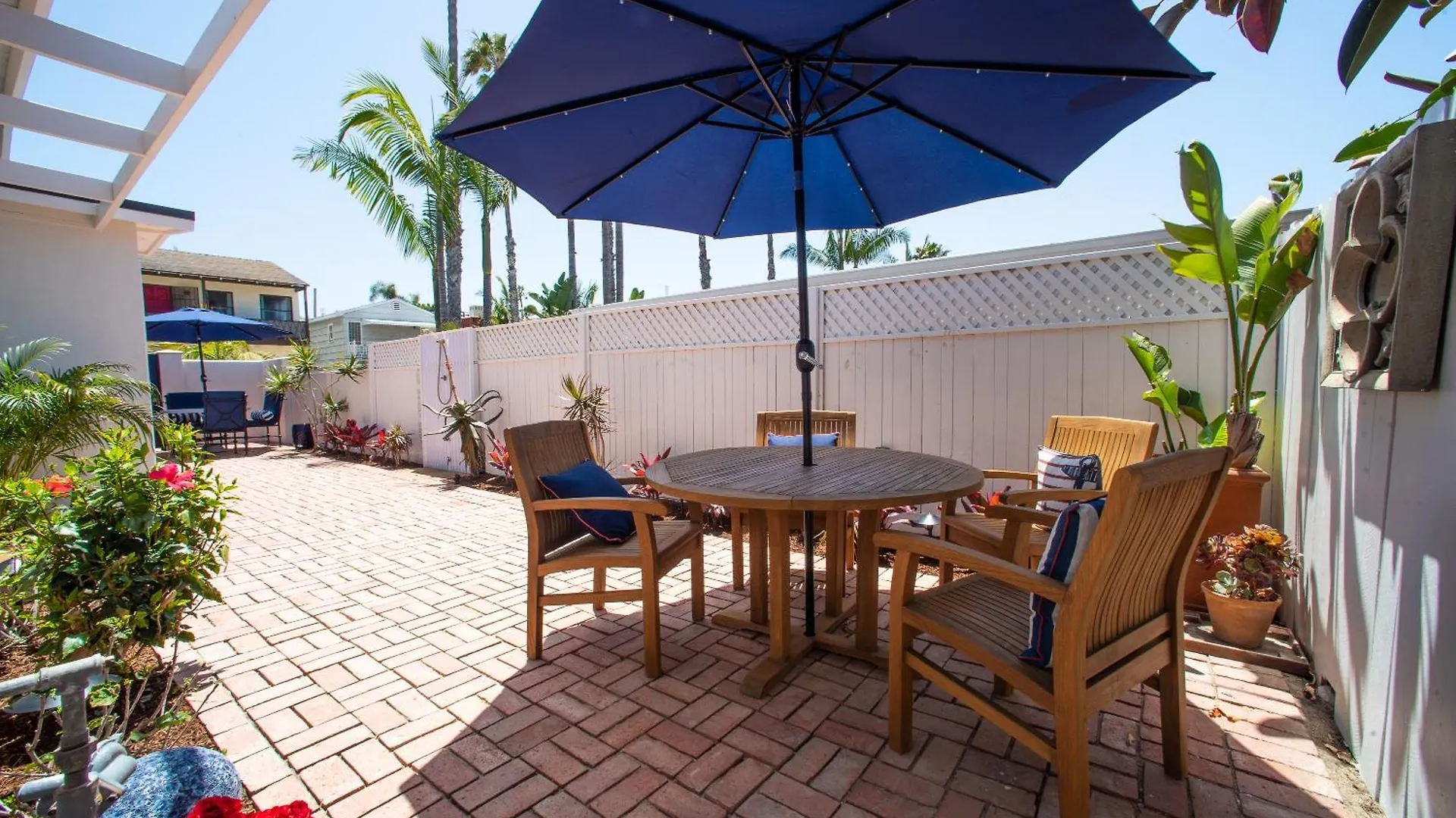 La Jolla Windansea Luxury Apartment