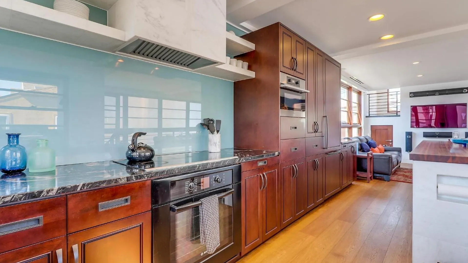 B5301 Mission Solstice Holiday home