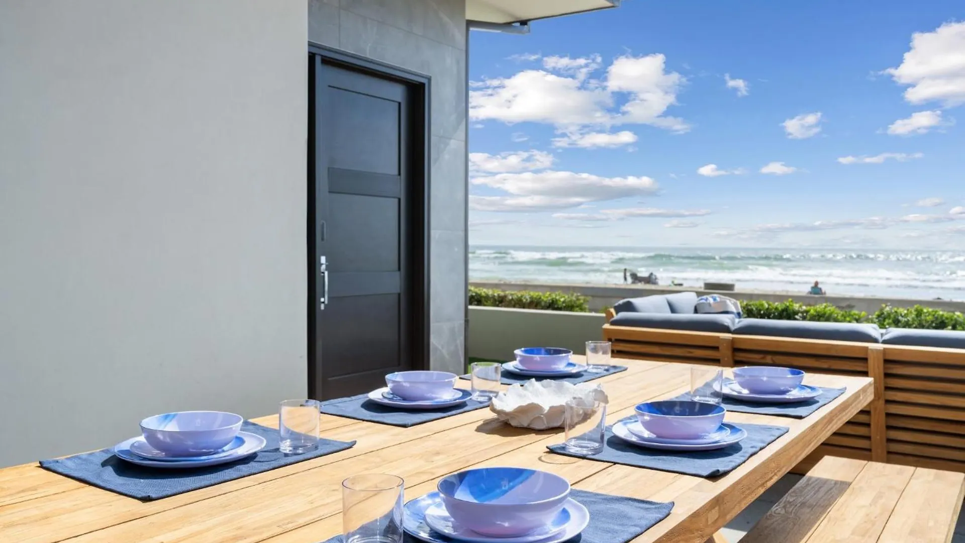 B5128 Bluewater Oceanfront 1 South San Diego