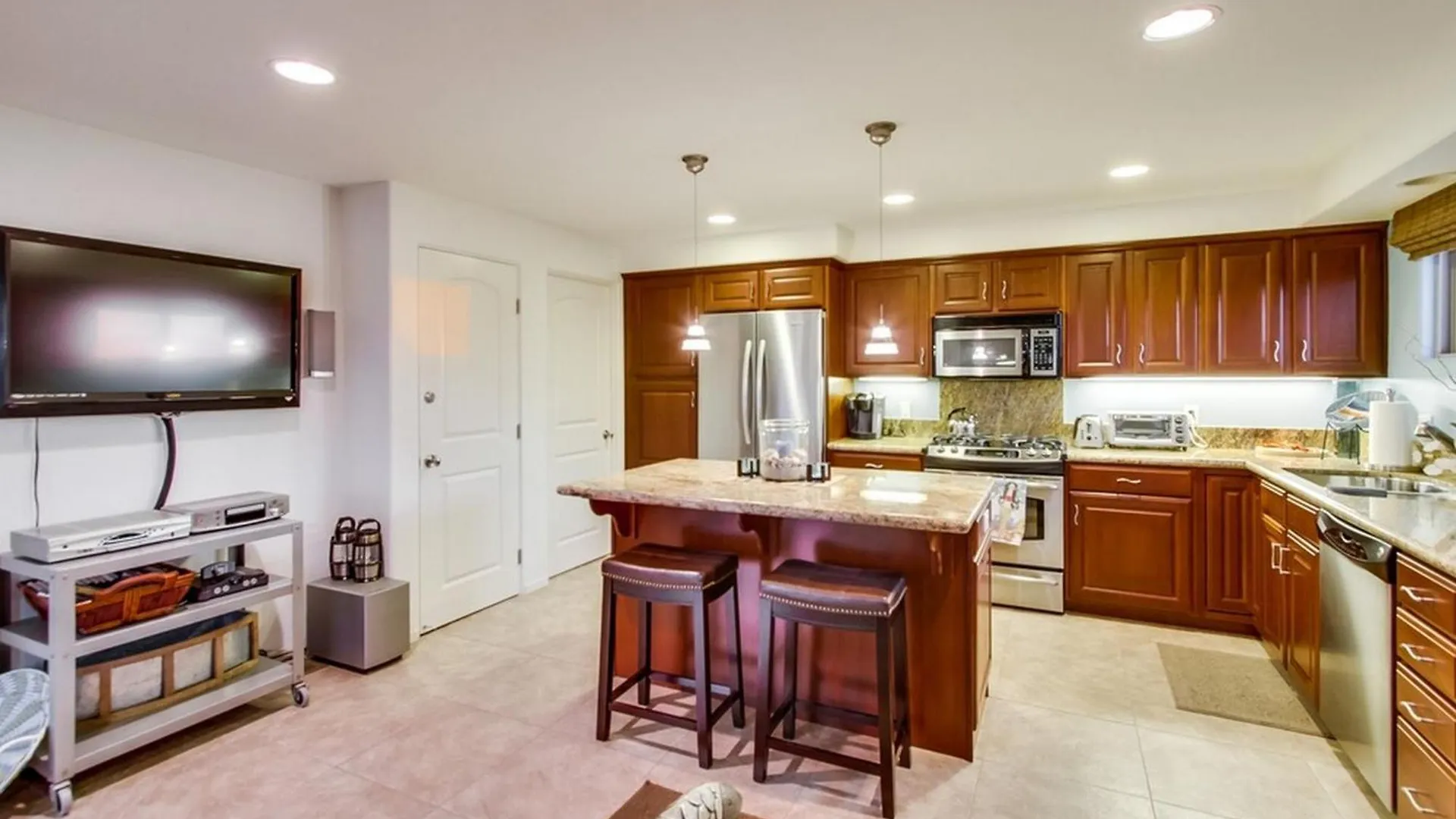B5237 Surf And Mission Holiday home
