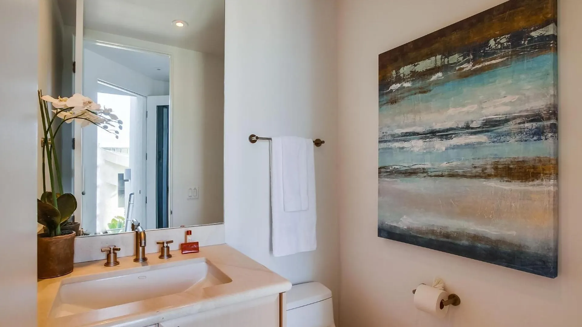 B5188 Ocean Palms Penthouse