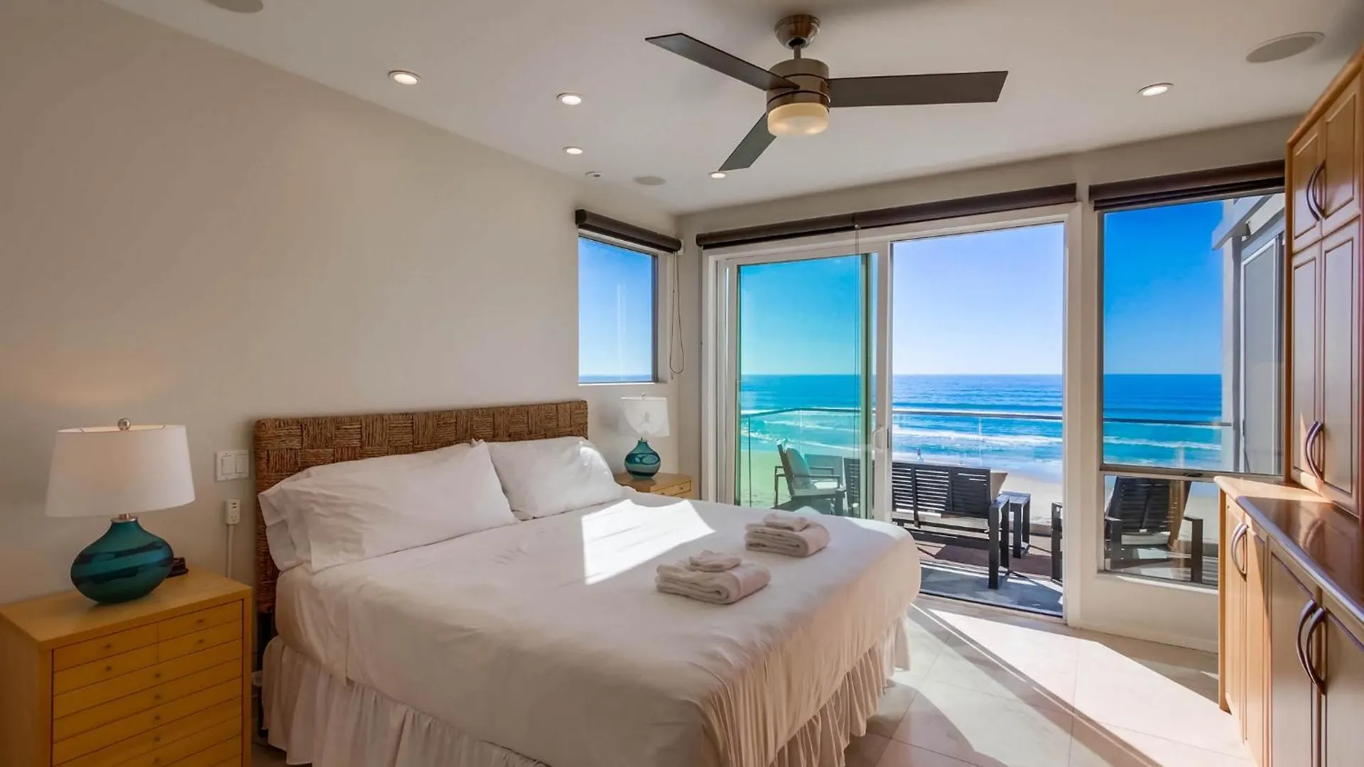 B5188 Ocean Palms Penthouse *