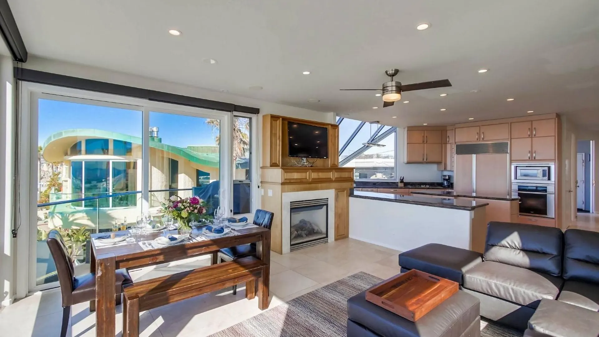 B5188 Ocean Palms Penthouse * San Diego