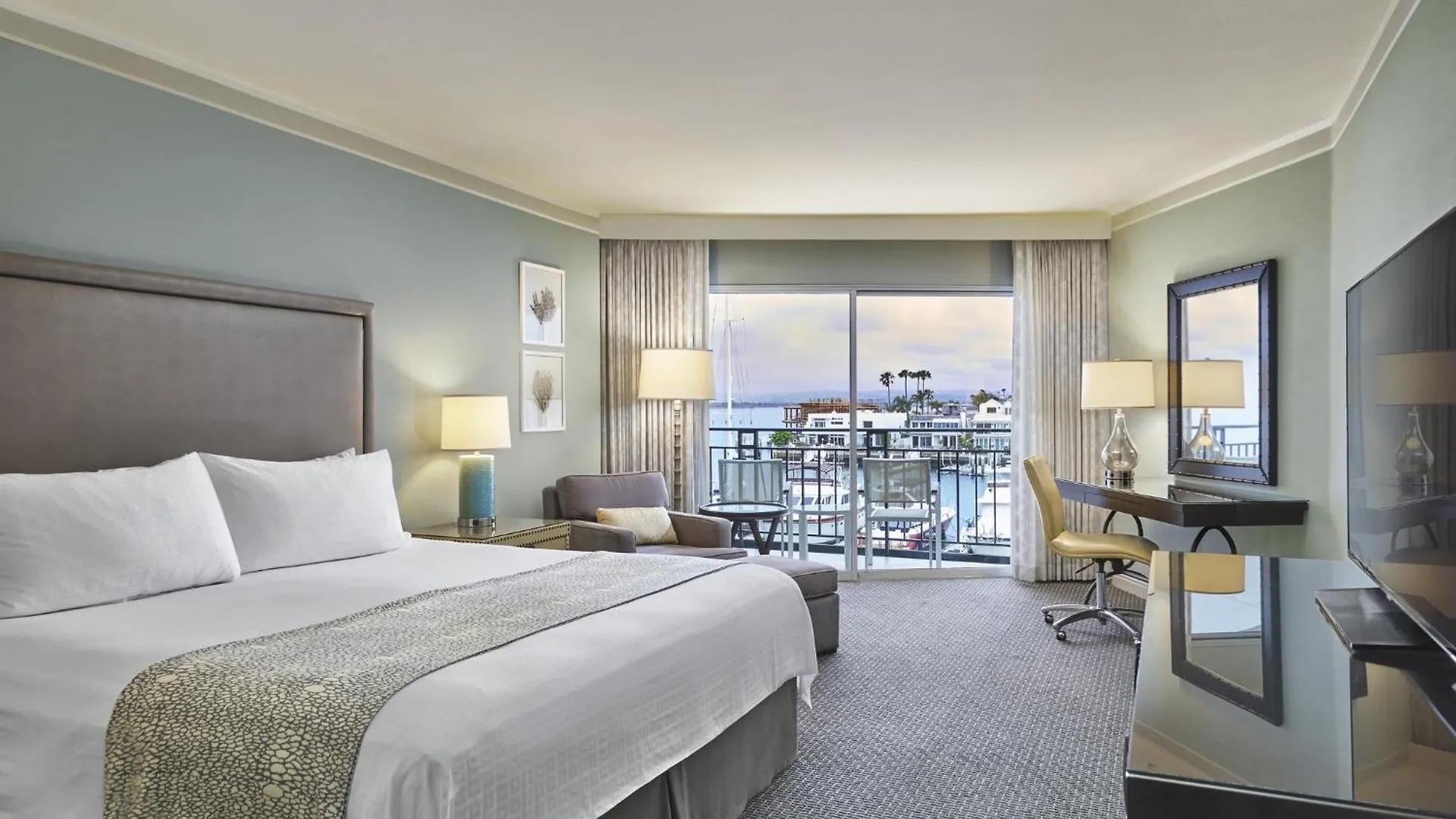 Loews Bay Resort