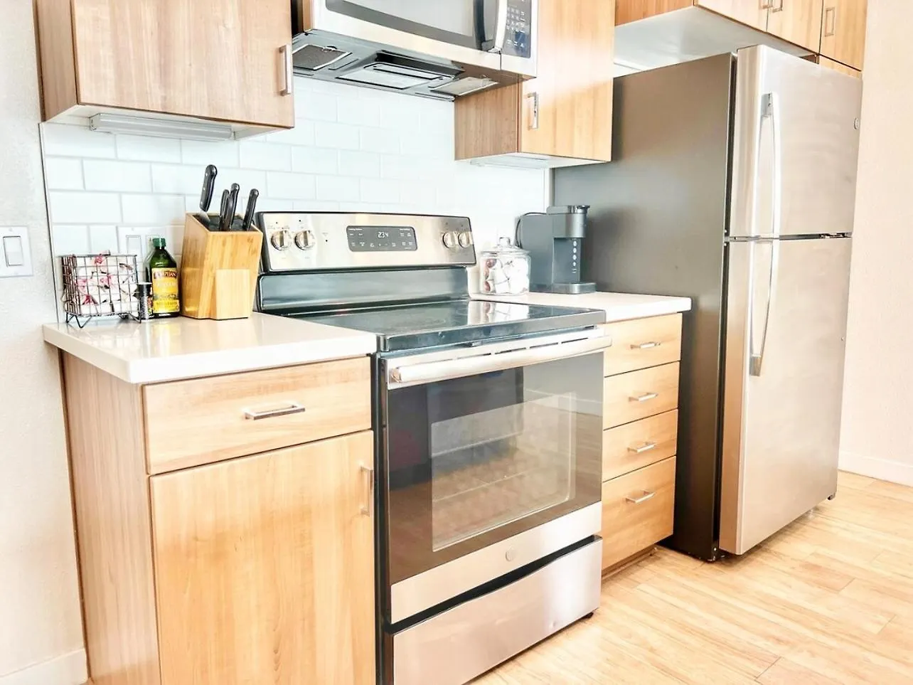 3 Bedroom Penthouse In Downtown!