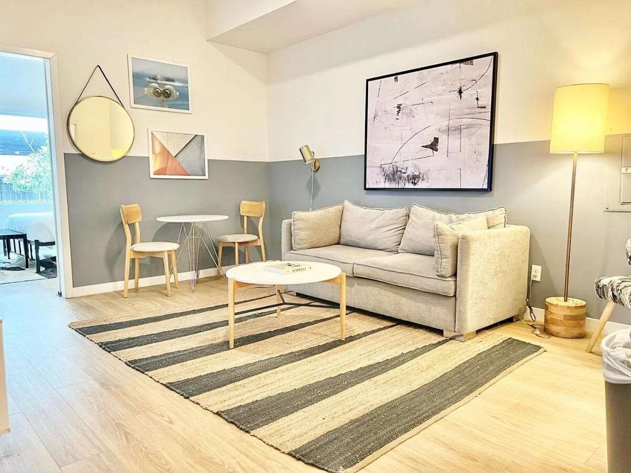 Cozy Couple's Corner In Downtown Apartment *