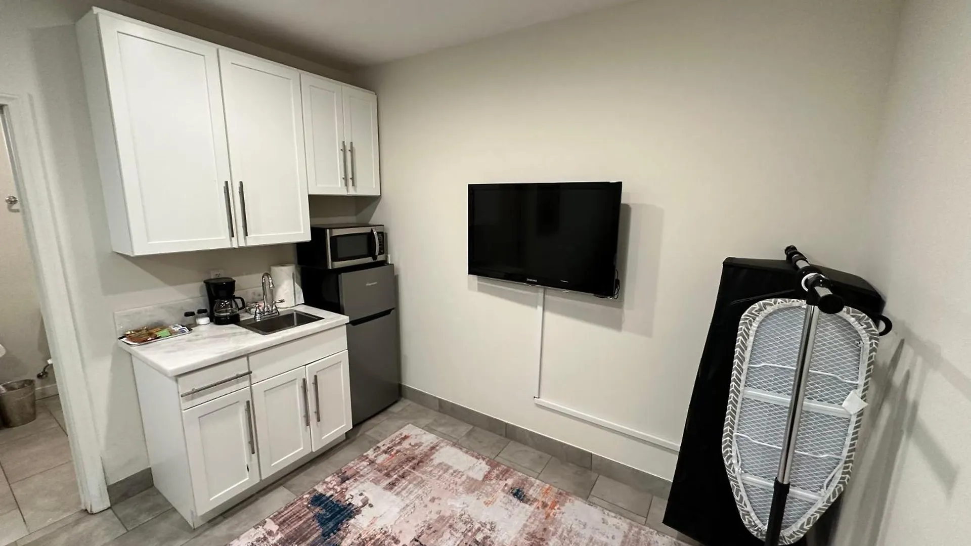 Inn With Private Entrance Next To Balboa Park San Diego