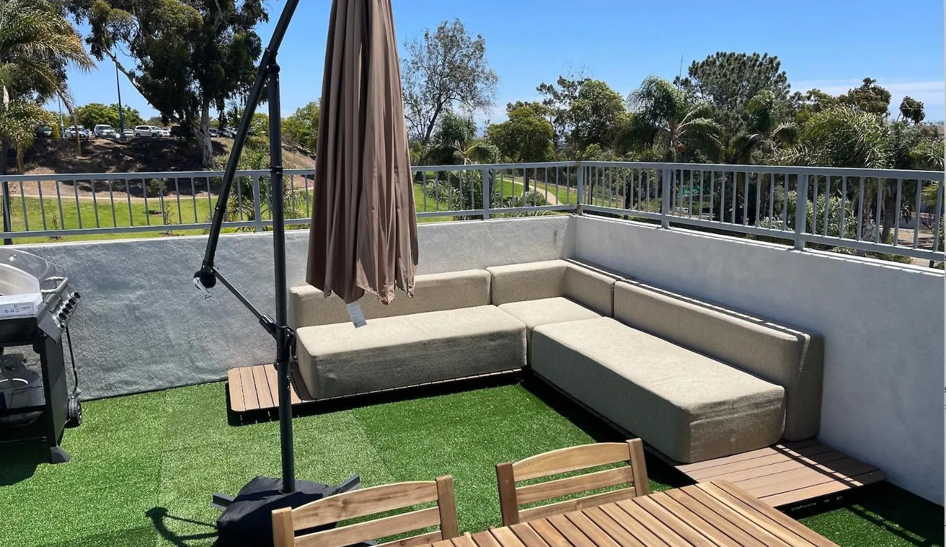 Premier Location With Great Scenic Downtown View Inn *