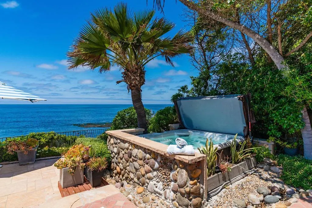 Dolphin's Paradise Holiday home *