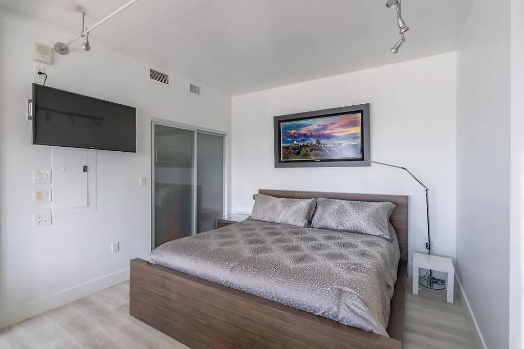 Cityscape Elegance With Water Views San Diego