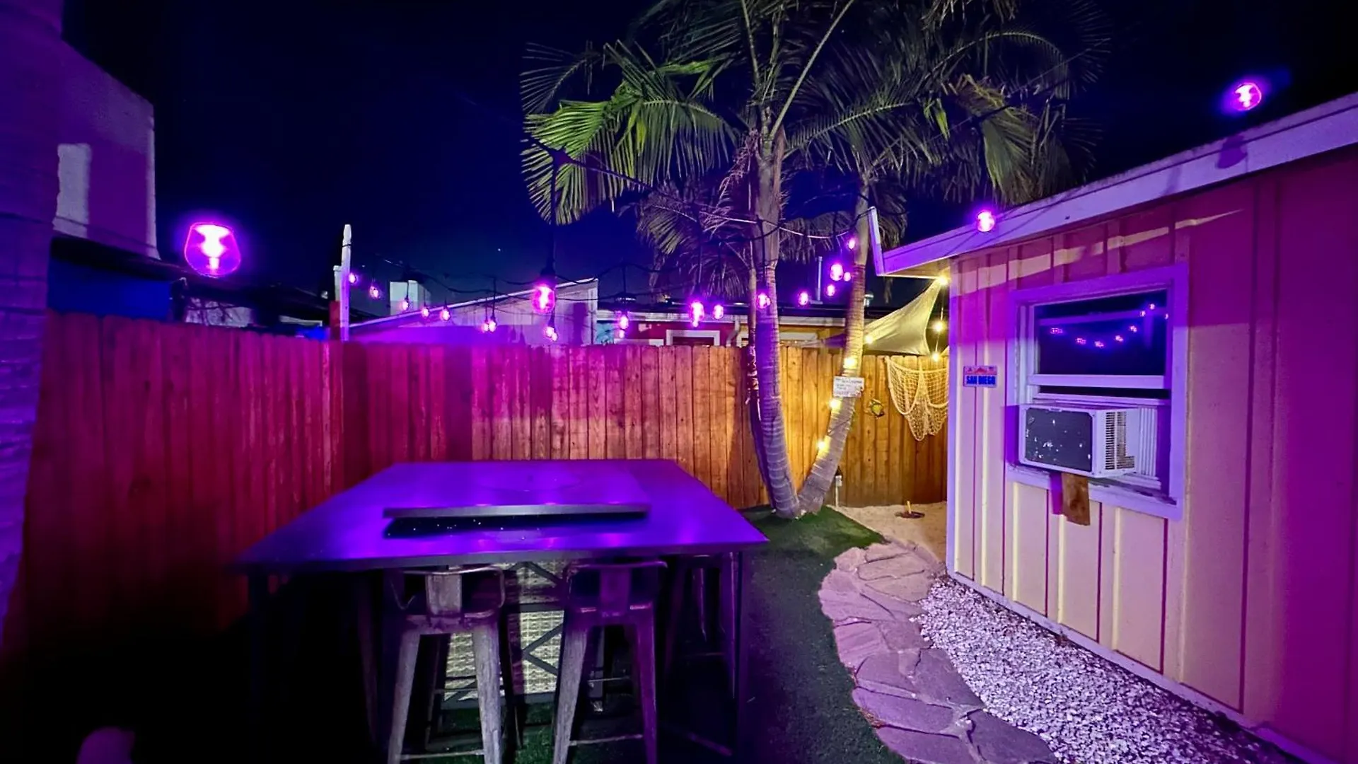 Holiday home Gorgeous Pacific Beach And Mission Bay Home. Walking Distance To The Bay And Golf Course.