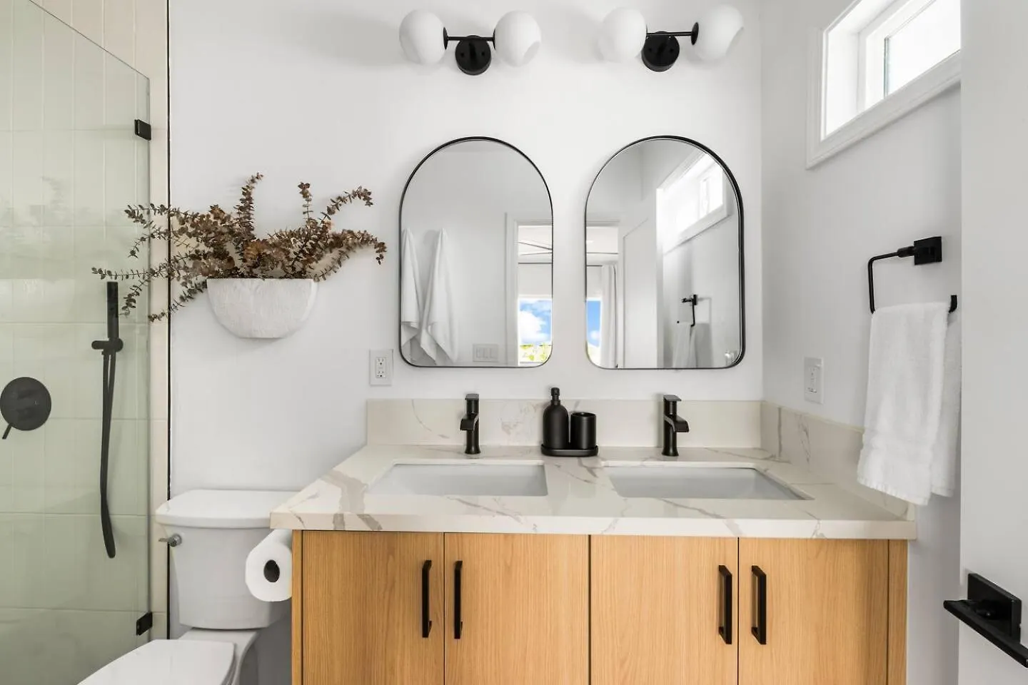 Spacious Mission Hills With Views בית נופש *