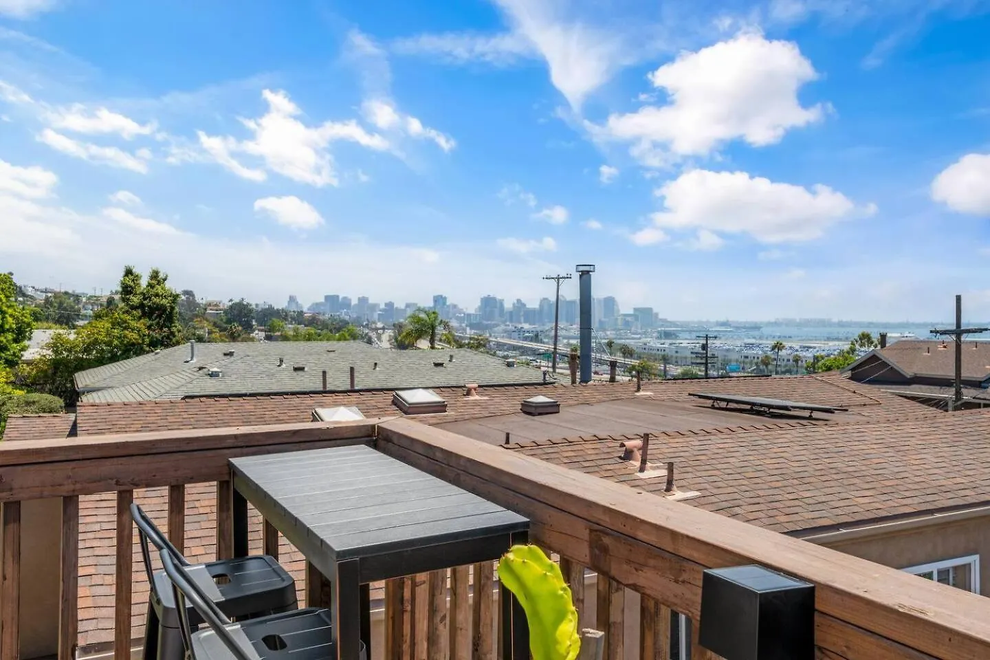 בית נופש Spacious Mission Hills With Views