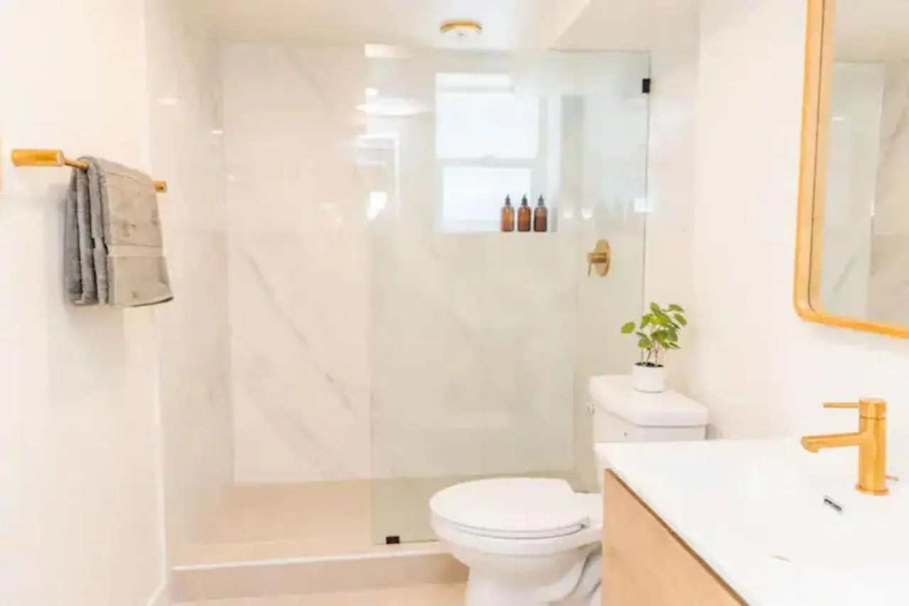 Lovely In The Heart Of Little Italy Holiday home