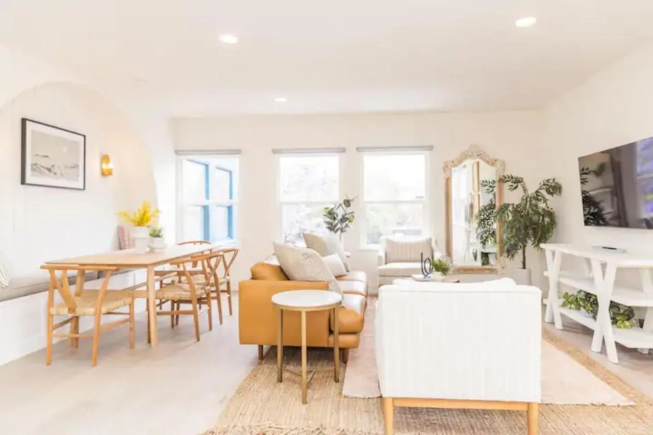 Bright, Spacious 4 Bd In The Heart Of Little Italy Holiday home