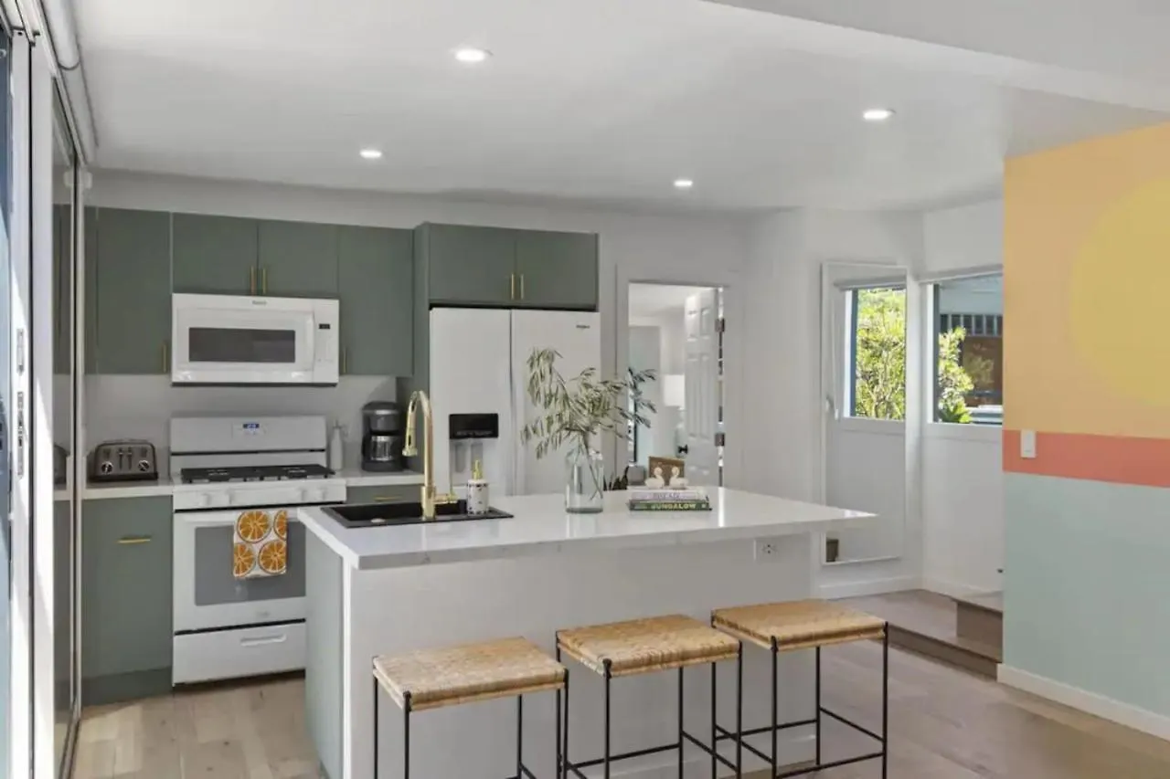 5bd With Outdoor Space In Little Italy Holiday home *