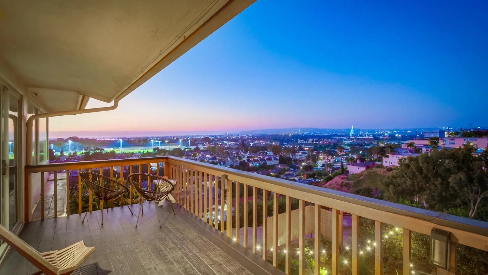 Canyon Estate Overlooking The Pacific Holiday home *