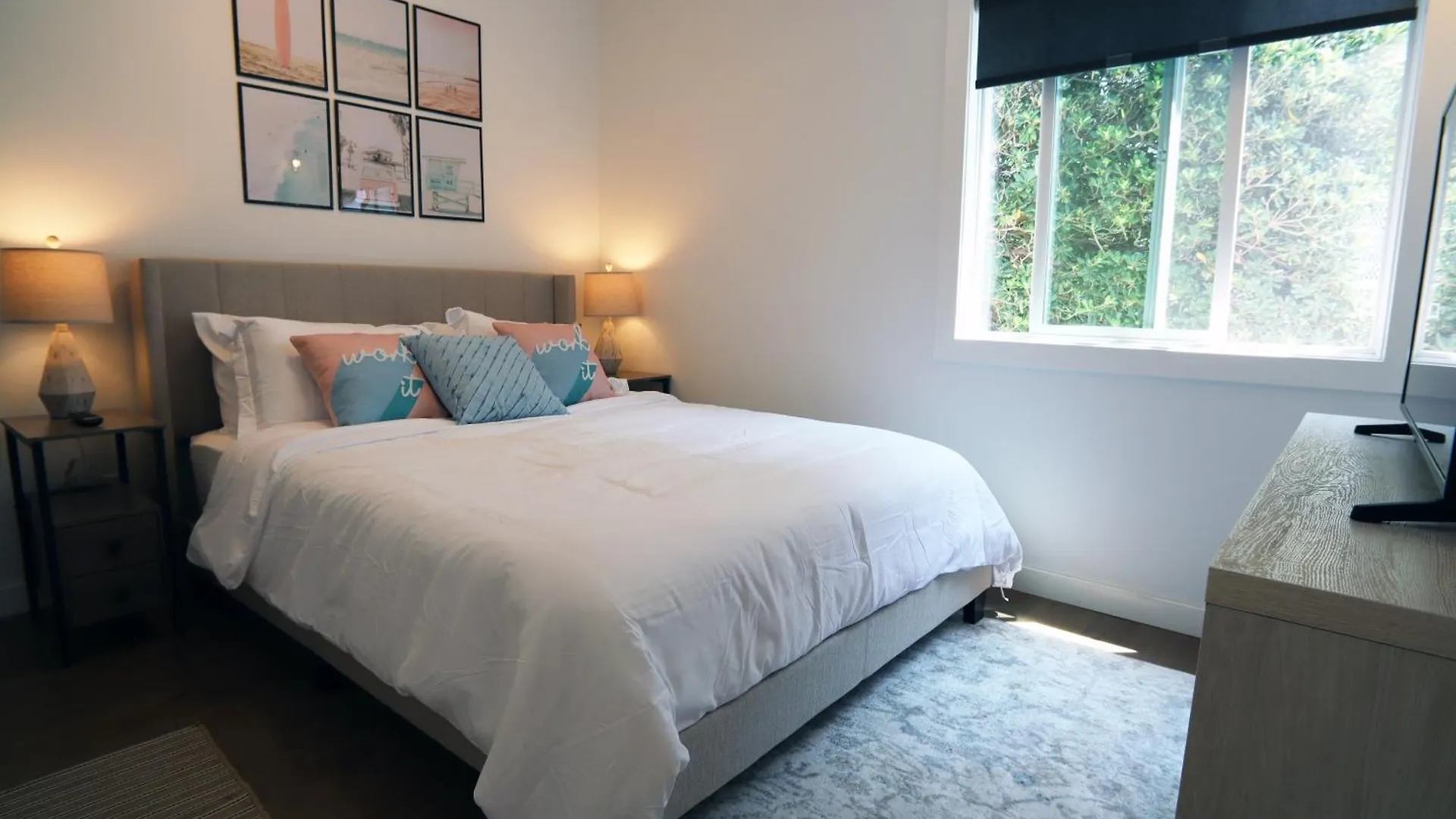 Brand New La Jolla Gem Villa *