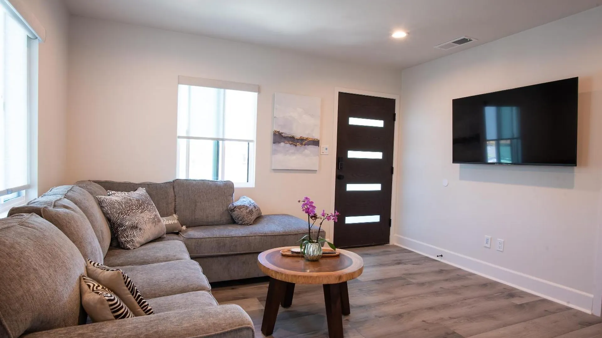 5bd Family, Event Friendly 4plex Steps2beach Apartment San Diego