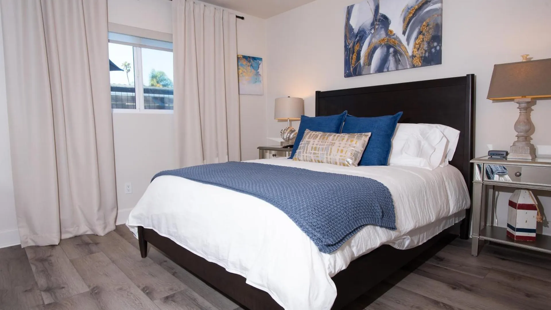 Apartment 5bd Family, Event Friendly 4plex Steps2beach San Diego