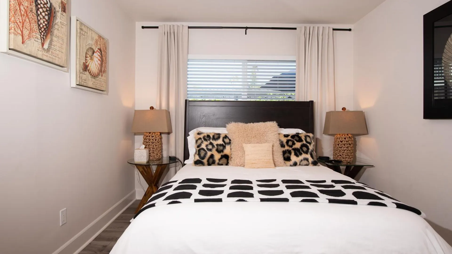 5bd Family, Event Friendly 4plex Steps2beach Apartment San Diego