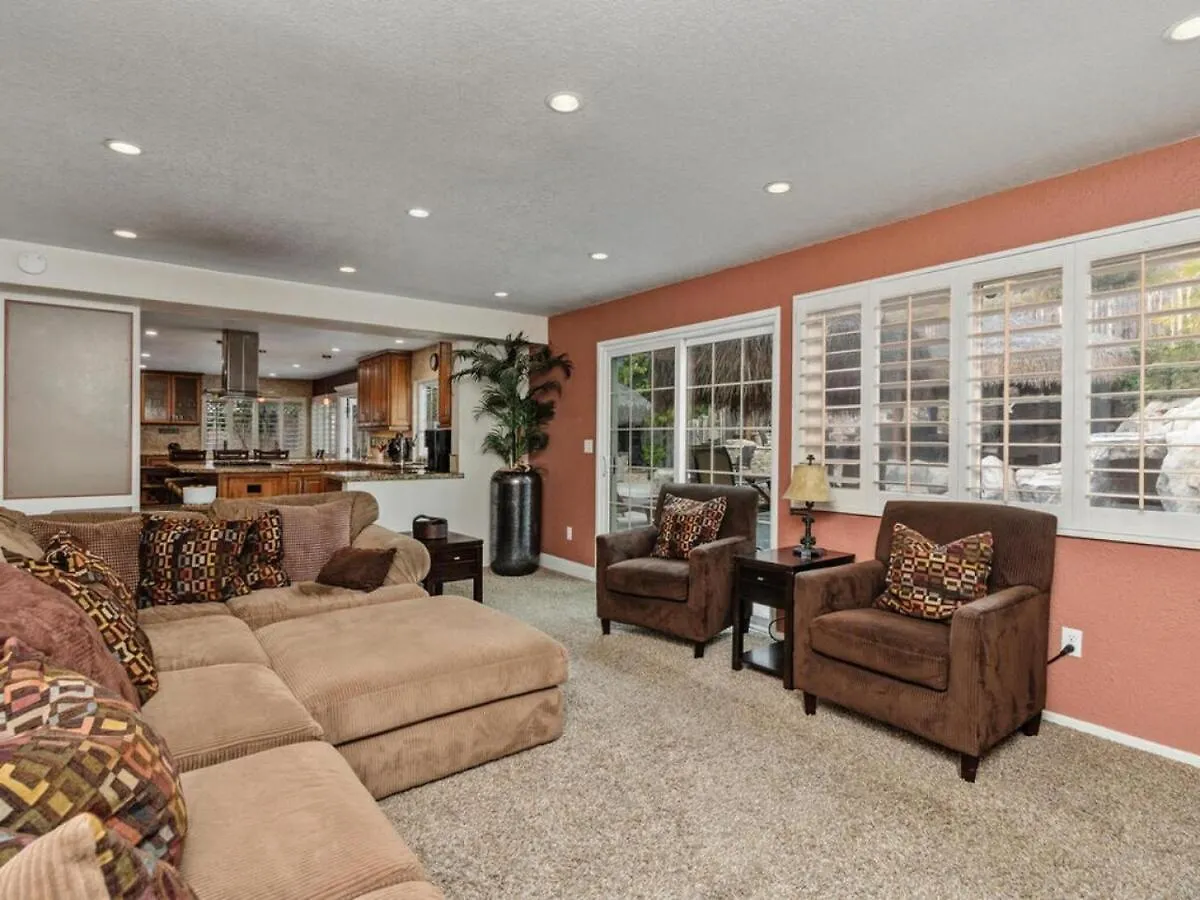 At First Sight - 5bd 3,5bth San Diego