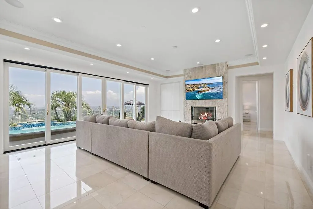 La Jolla Of The World Mansion *