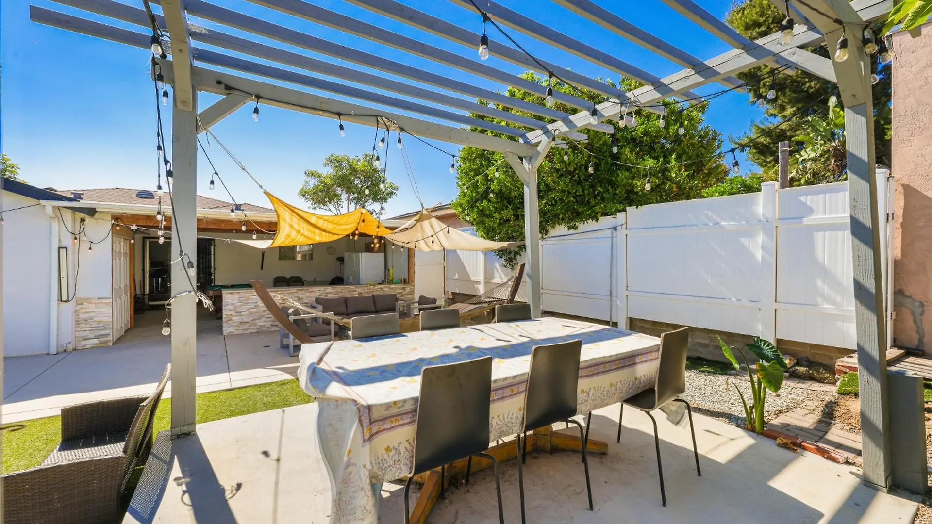 Spacious Family Retreat In The Heart Of * San Diego