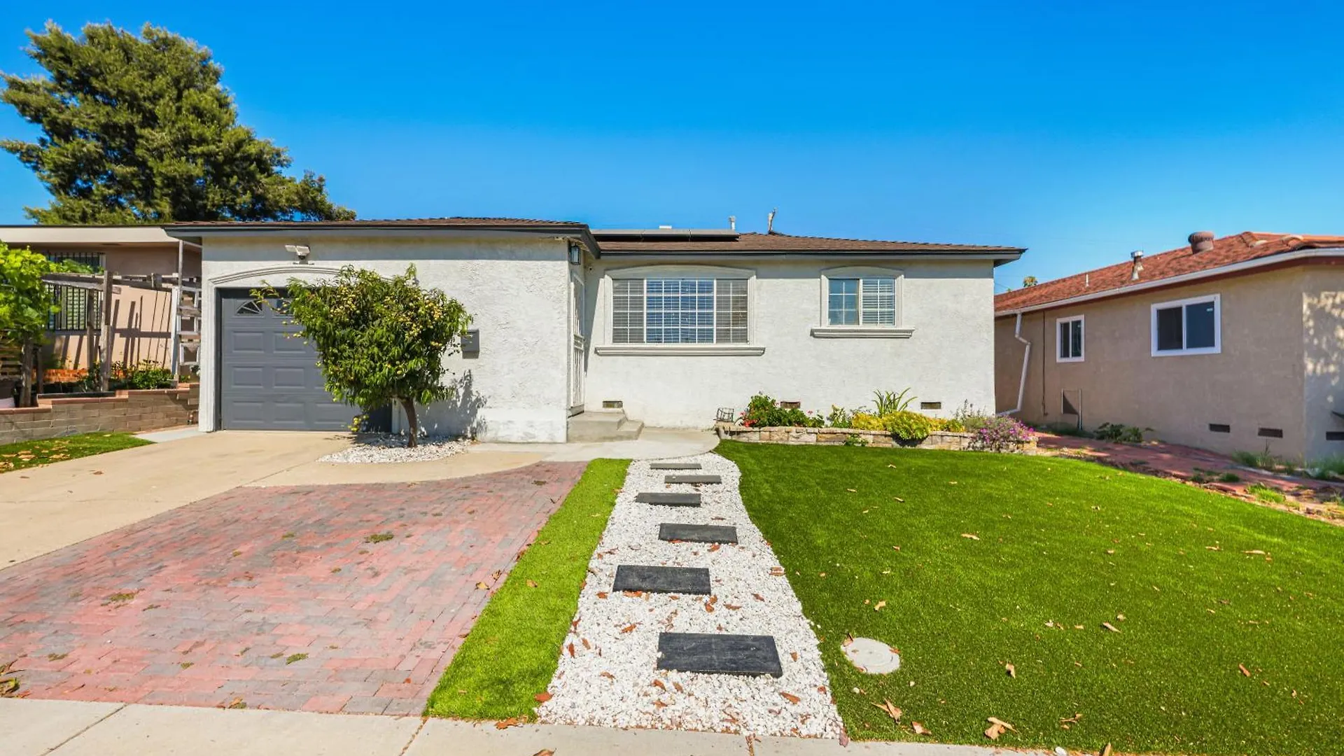 Holiday home Spacious Family Retreat In The Heart Of *