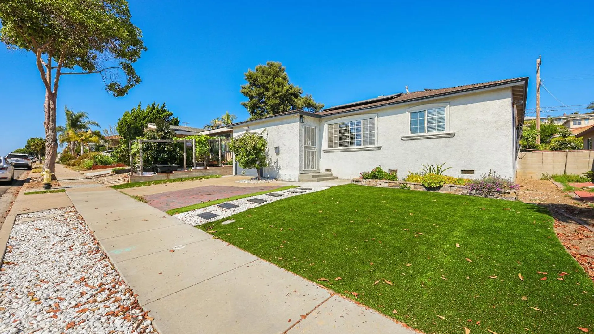 Spacious Family Retreat In The Heart Of