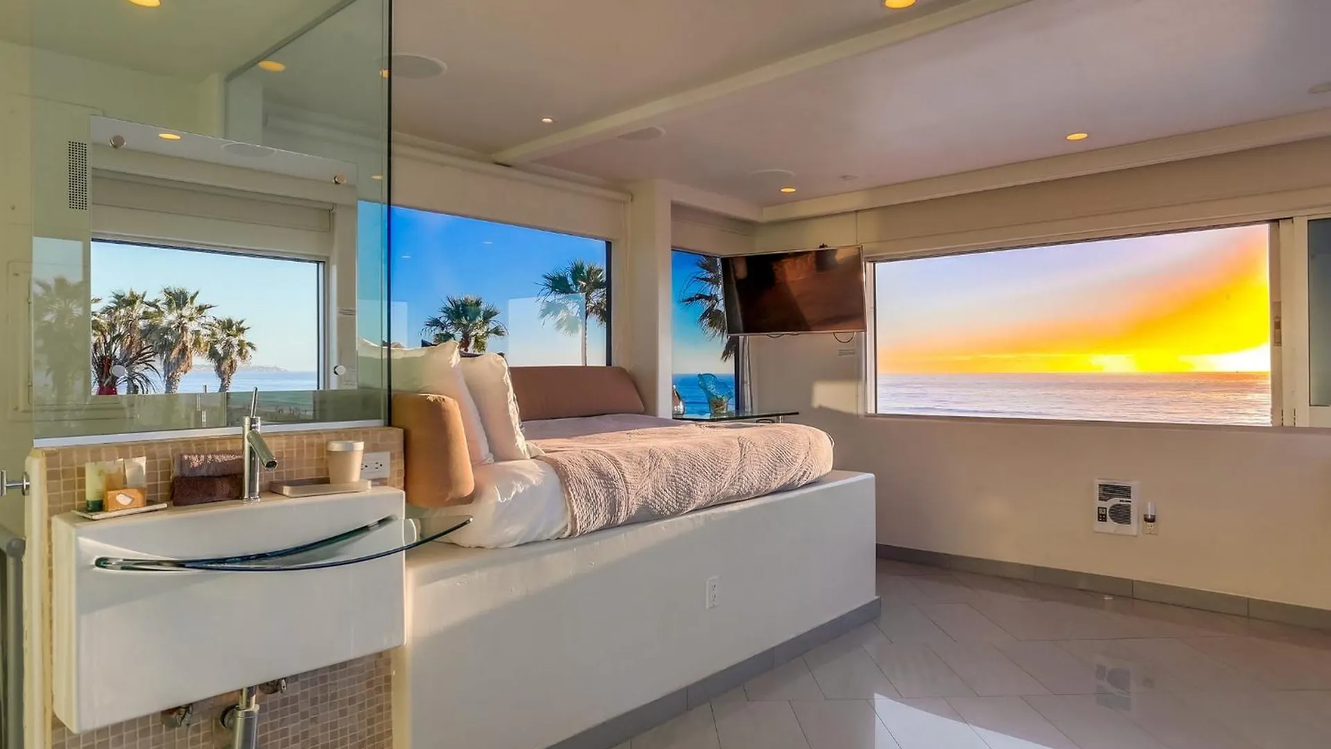 Apartment B5395 South Combo *