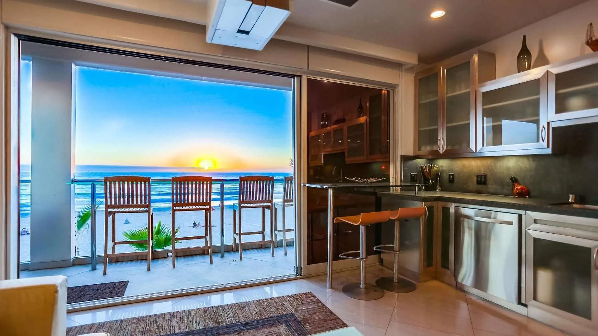Apartment B5395 South Combo *