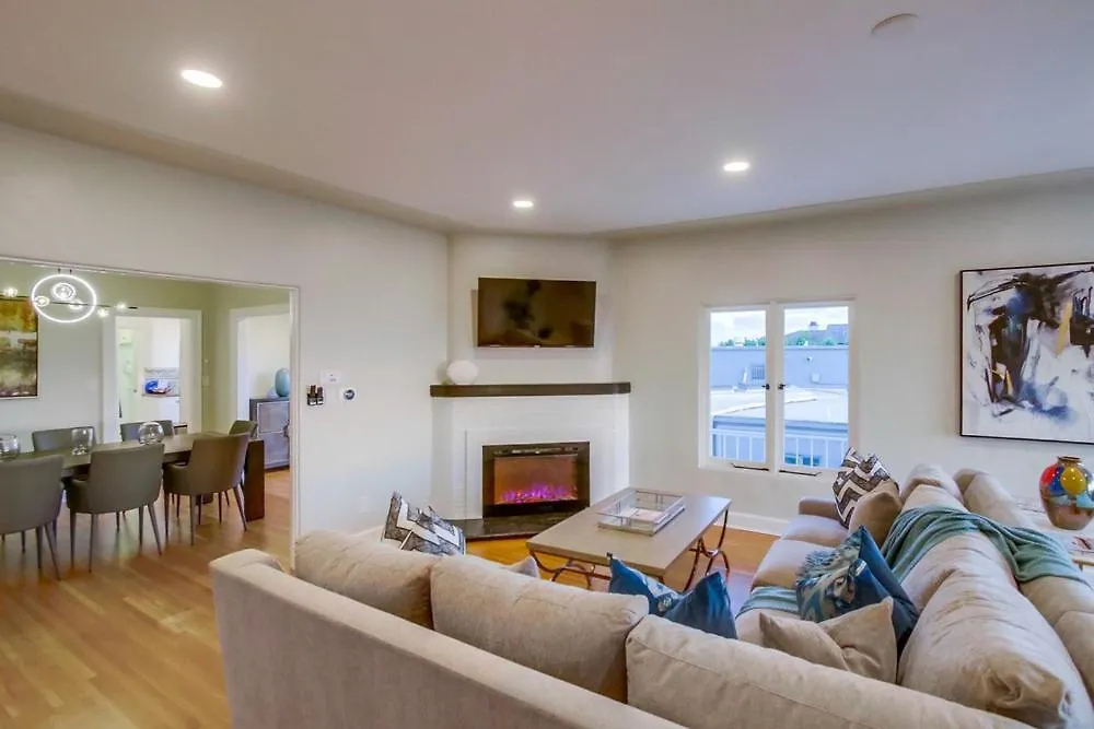 Casa Blanca-ultimate Getaway: Spa, Game Rooms, Firepit, Views *