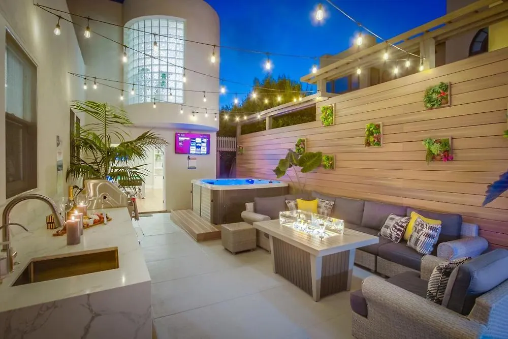 Σπίτι διακοπών Casa Blanca-ultimate Getaway: Spa, Game Rooms, Firepit, Views Σαν Ντιέγκο