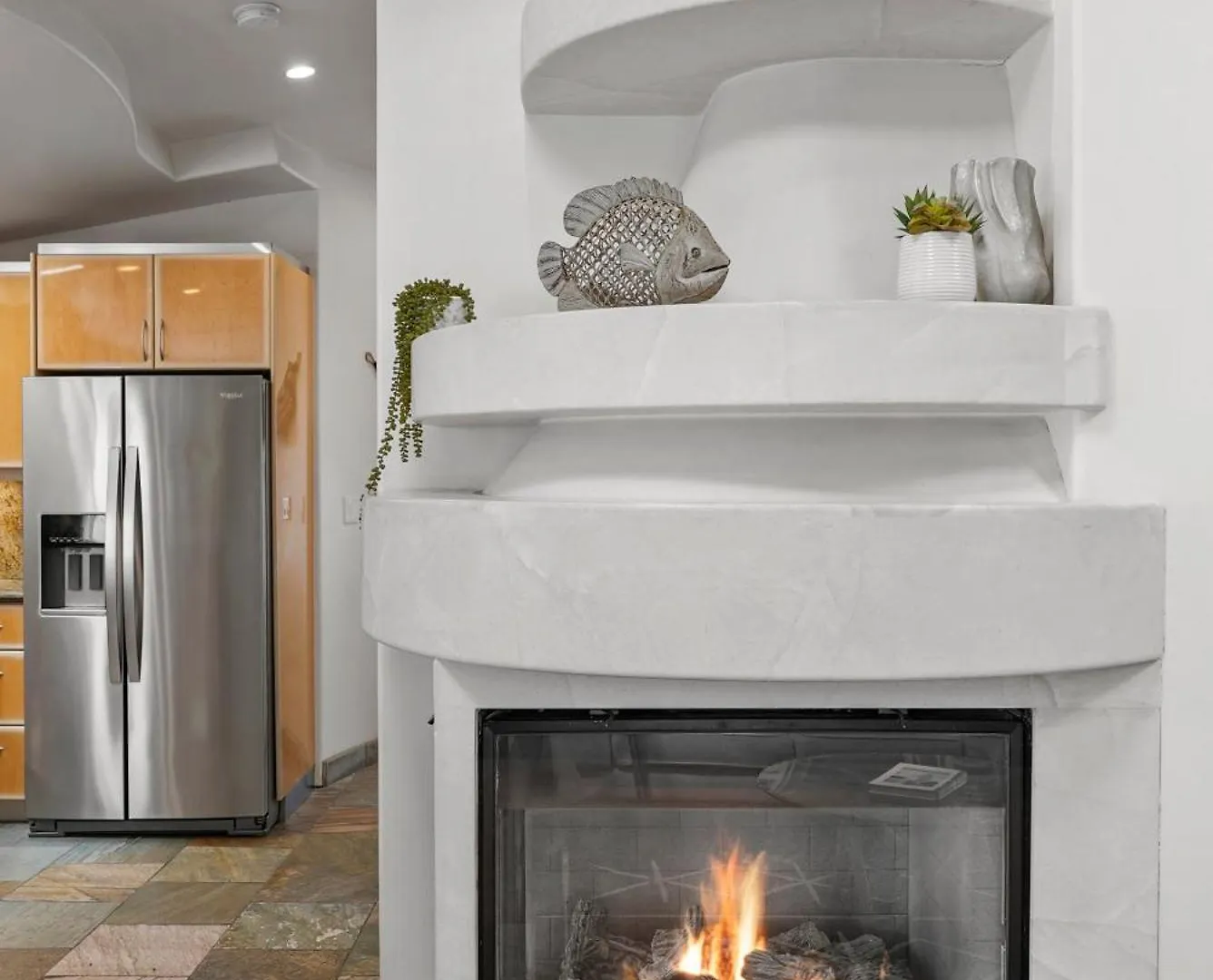 Holiday home Stunning Oceanfront Boardwalk - Spa, Steps2beach, Parking & Fast Wifi!
