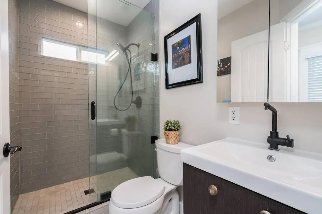 Modern Oasis With Jacuzzi In Our North Park Retreat * San Diego