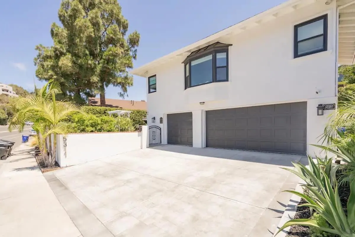 بيت للعطل Luxurious Family 5 Bedroom Getaway