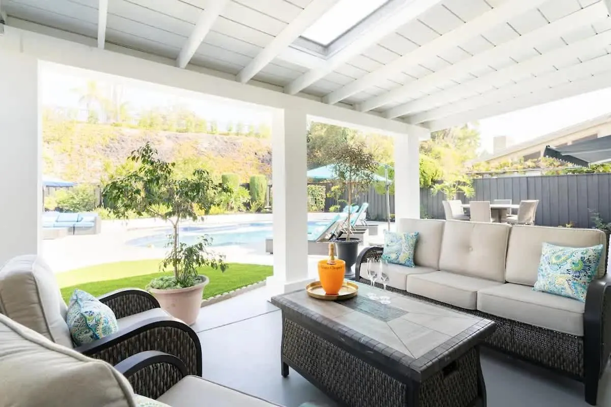 Holiday home Designer Family With Resort-style Oasis