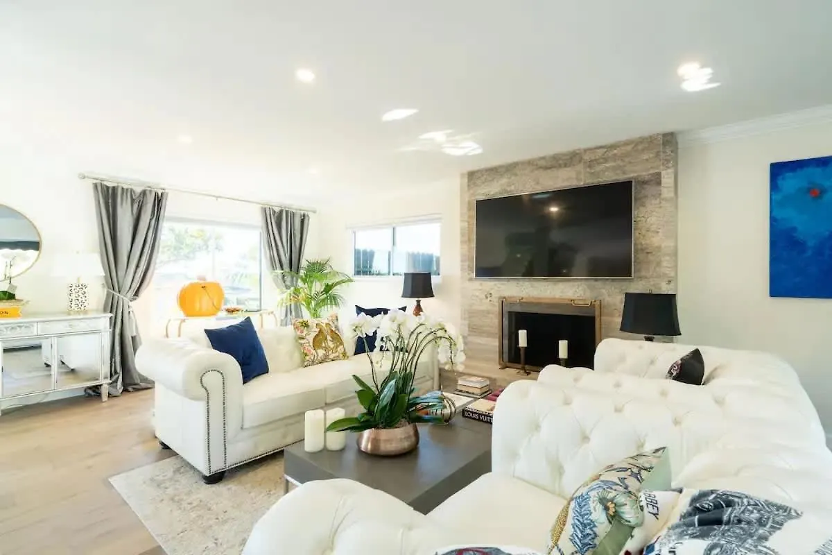 Designer Family With Resort-style Oasis * San Diego